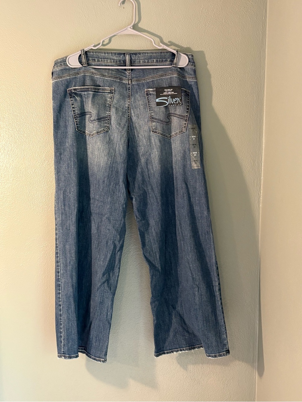18x31 Silver Suki Wide Leg Jeans